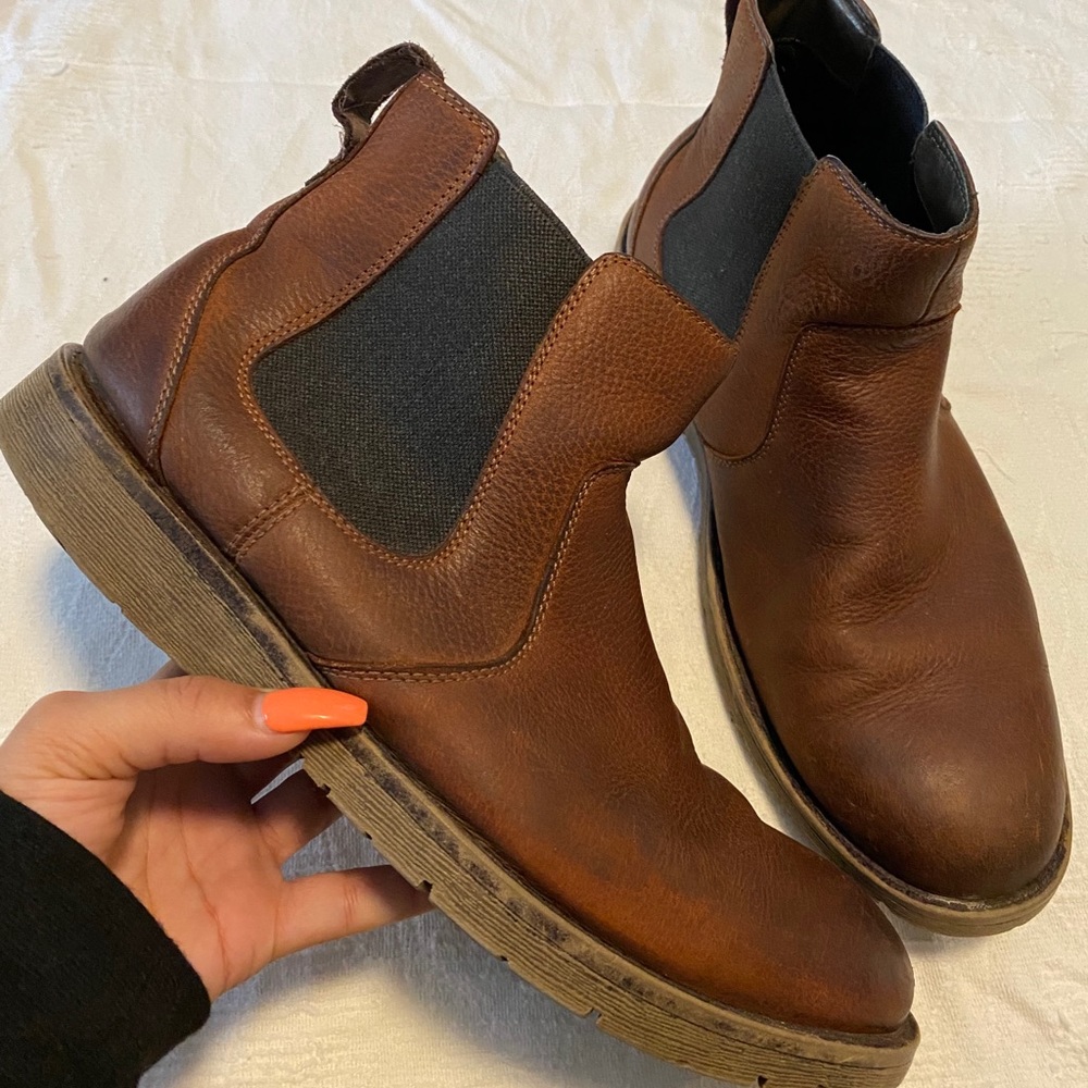 Slip on boots